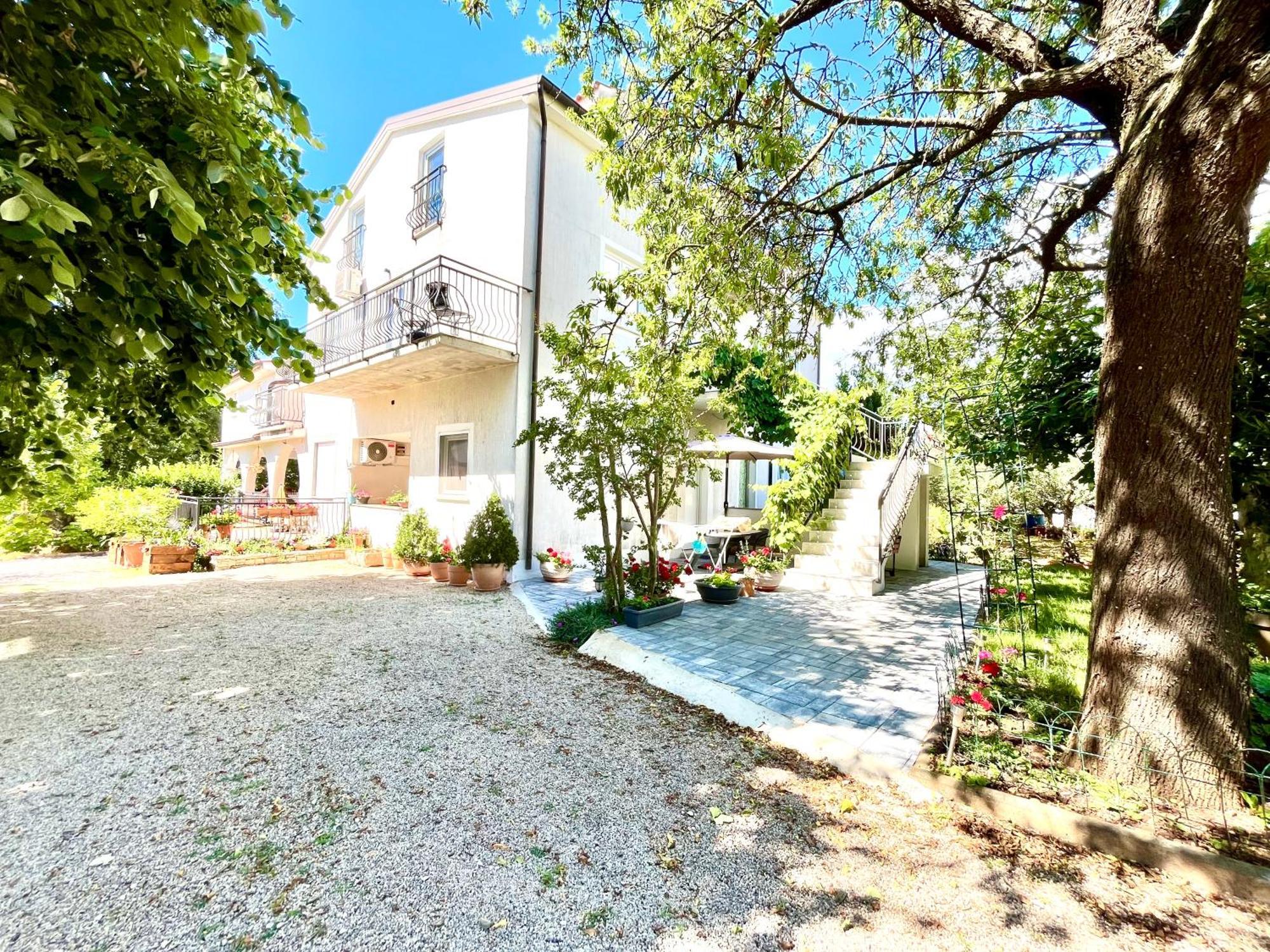 Apartment Porec Bagian luar foto